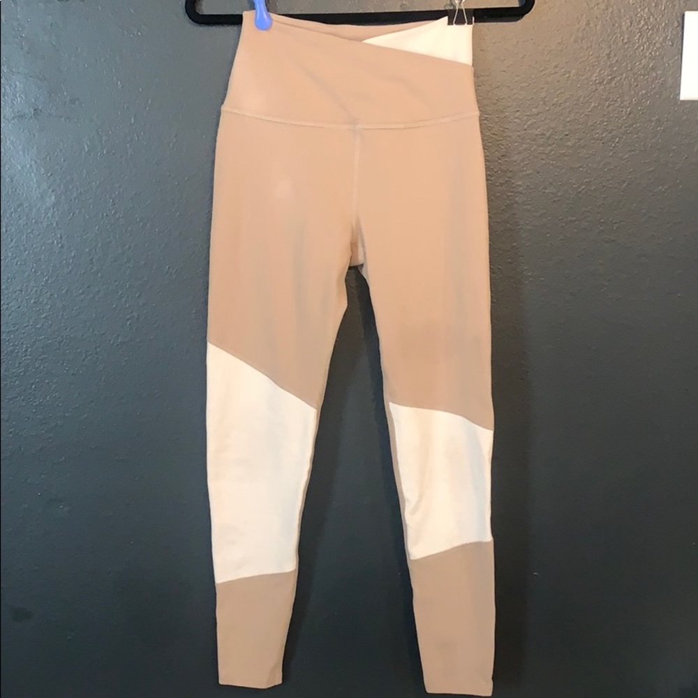Beyond Yoga - Yoga Pants Size M